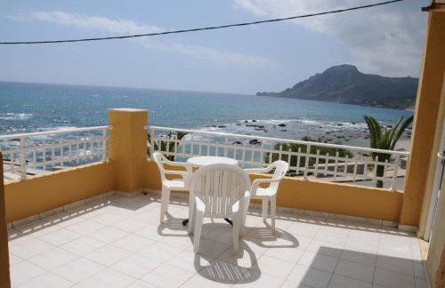 En Plo Studios & Apartments - Photo 39