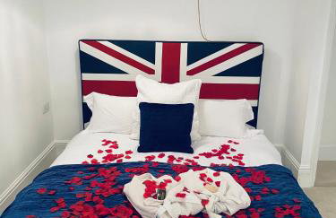 Farmhouse Retreat with Hot Tub, Pool, Horses, Games Room, Free Car Park, Only 45 min from Oxford Circus - Foto 34