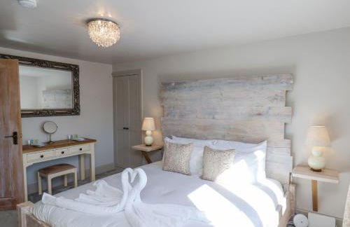 Beacon House - Photo 20