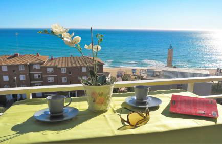 Bianca Seaview & Beach Apartment - Photo 1