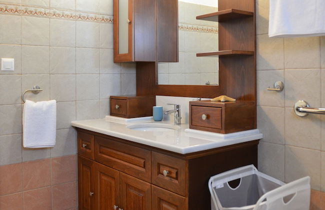 Orestis Suites - Photo 41