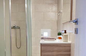 Dear John - Photo 24