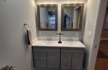 Susu's-I-Luxurious 2 Bedroom 2 Bath Apartment - Foto 22