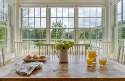 Secluded Estate Optional Guest House, Pond, Playroom, Gym & Theater Sunny Pond by Avantstay - Foto 7