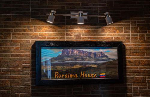 Roraima House - Private Pool & Garden - Photo 3