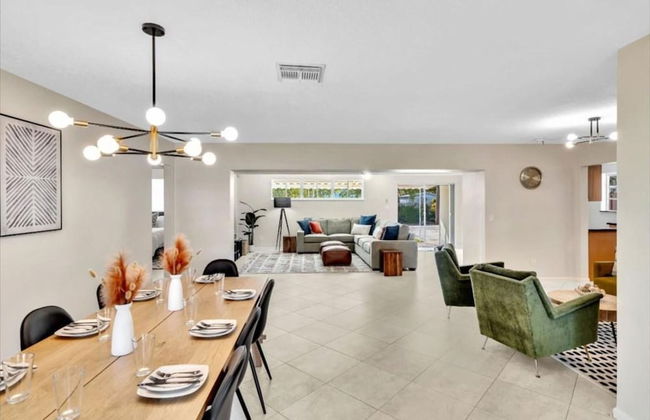 Casa Maya 3BR Home With Pool Near Hard Rock Casino - Foto 5