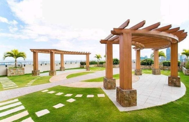 Sunshine 100 Plaza - Photo 14