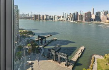 Long Island City 1 BR w Work Setup by Anyplace - 11743 - Foto 45