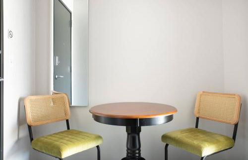 Deer District Studio Apt - One Block from Fiserv & Baird - Foto 7