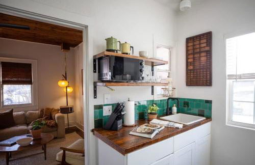 the reverie - romantic & eclectic with pool & hot tub at The Ponderosa - Foto 12