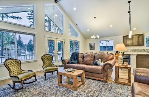 Family-Friendly Packwood Retreat with Deck! - Foto 5