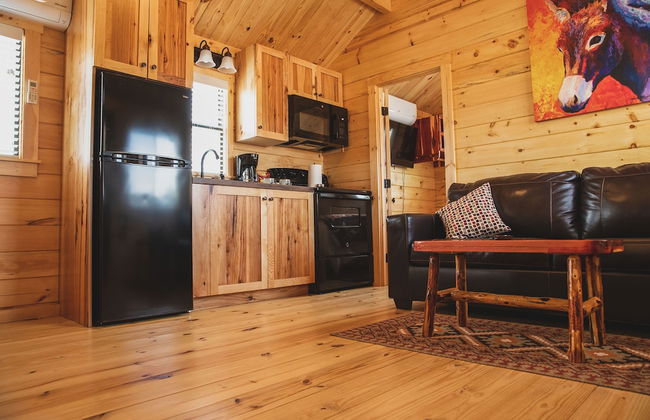 The Big Texan - Cabins & Wagons - Foto 13