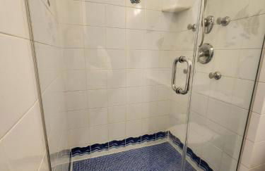 Luxury By The Ocean-1 Block from Inlet Boardwalk - Foto 35