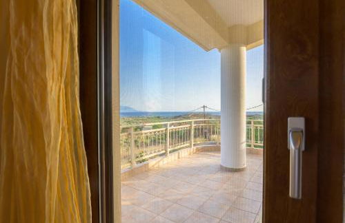 Thea Dikella - Foto 23