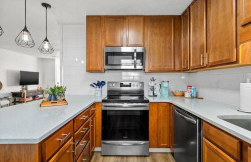 Stylish 3BR 2BA House Minutes from PCB - Book now - Foto 7