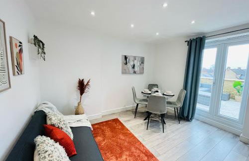 Spacious Ealing Broadway 1Bed Flat - Terrace & Near Tube - Foto 2