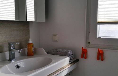 Traumhaus-auf-dem-Wasser-Modernisiertes-Hausboot-13-x-4-m - Foto 11