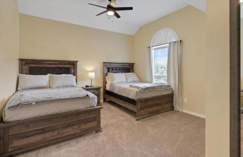 Luxury Home with Gourmet Kitchen - 3 Miles to A&M, Sleeps 14 - Foto 26