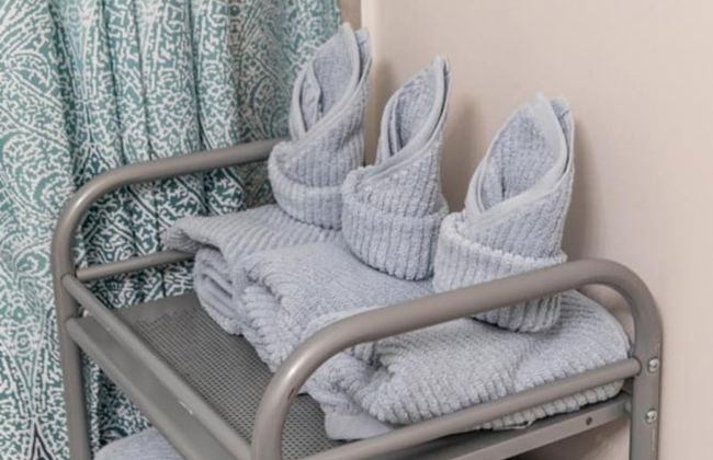 Lakeshore 3BR 2 5BA Townhome 1 min to the Beach - Photo 59