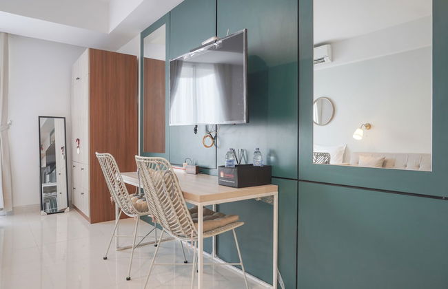 New And Homey Studio At West Vista Apartment - Photo 1