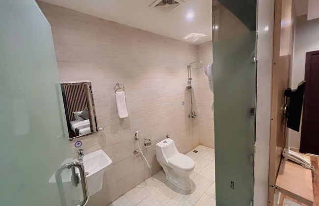 Happiness Suites Serviced Apartments - Photo 14