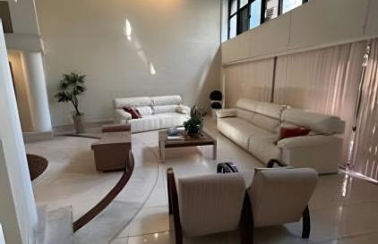 Charme e conforto com piscina - Foto 20