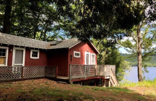 Little Red Wing 50s Lake Cabin - Foto 19