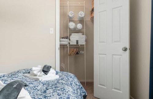 Pine Cove Retreat - 4BR - Pool - Foto 39