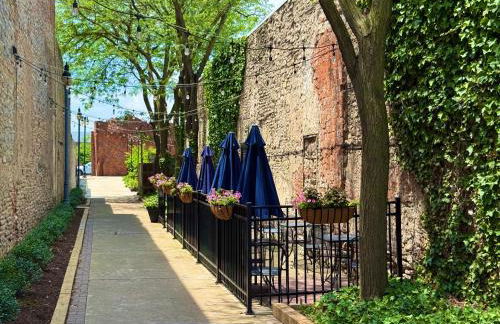 Radical 80's Getaway! A Blast From The Past! - Foto 71