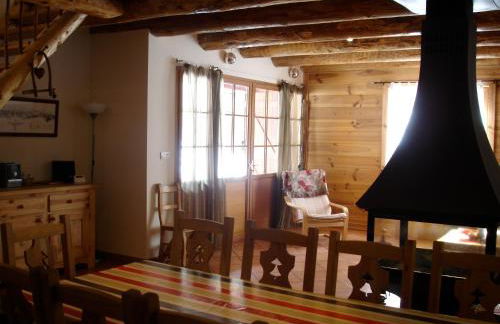 Grand chalet proche St Lary Soulan - tout inclus wifi linge et ménage - Foto 12