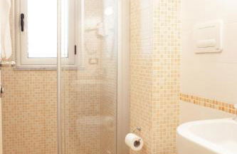 Camera per 4 ospiti nel Centro, a pochi passi dal Mare ! Il Mozzo - Foto 12