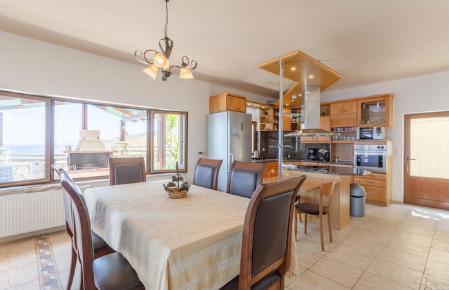 Souda Bay View Large Private Pool Walk to Beach Sea Views A C Wifi - 2119 - Foto 19