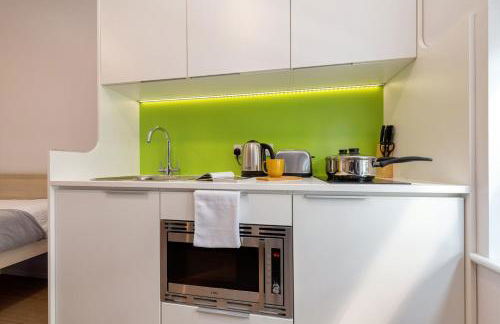 For Students Only Middle Street in Portsmouth - Foto 31