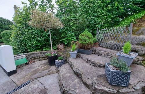 Riverside Retreat - Photo 8