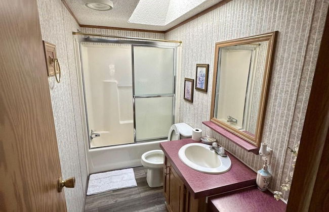 Secluded Lodge Farm Views 50 Acres Wifi - Foto 36