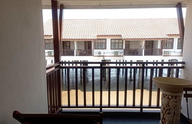 Alpine LXPD Premium Water Chalet - Foto 12