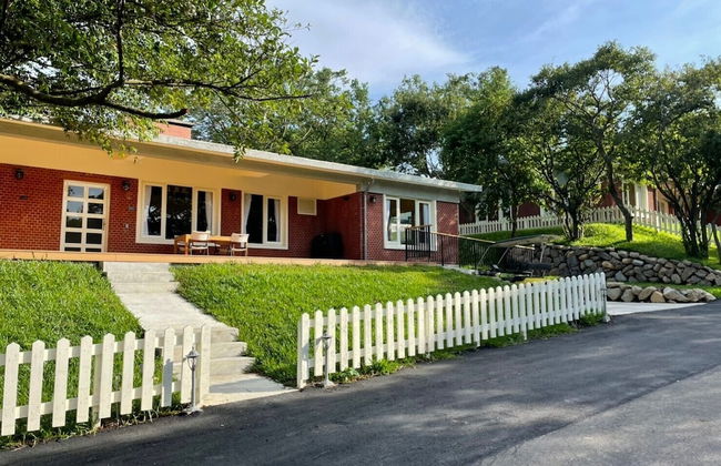 American Village Resort - Photo 68