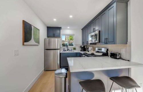 Brand New Apt w Parking Blocks from Downtown- C - Foto 14