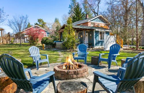 Modern & Cozy on Private Lane, Minutes to Airport - Foto 7