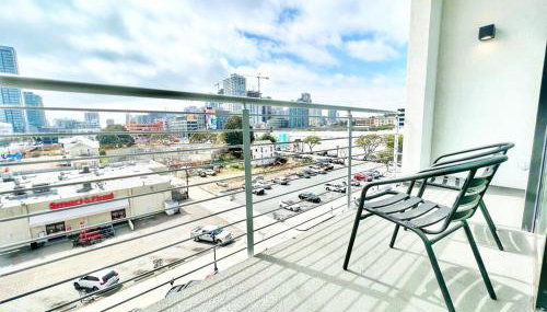 City View Apartment in Downtown! - Foto 4