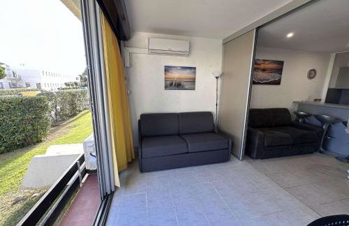 Studio climatisé 30m² avec piscine à 50m de la plage - FR-1-731-107 - Foto 8