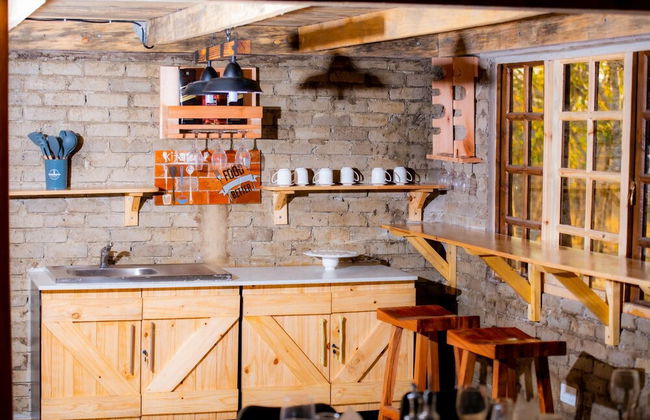 Rustic Luxury Farm Cabin Located in Hwedza - 2031 - Foto 34