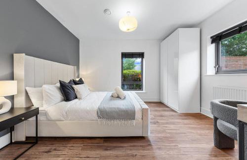 Modern 2 Bedroom Apartment in Uxbridge London free parking - Photo 13