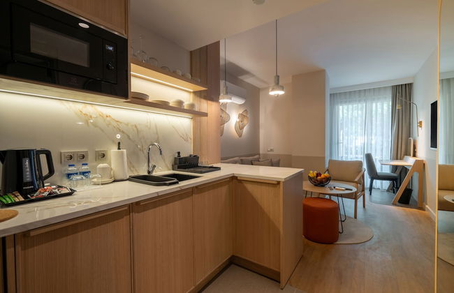 Oli Hotel And Suites - Foto 17