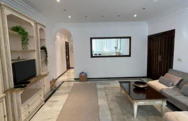 Marbella Beach Front Edificio Mayoral Centro Ciudad y Primera Línea Playa Muy Amplio y Espacioso - Foto 65