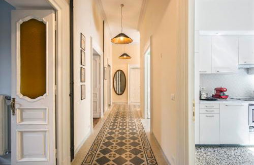 Flat Three - Photo 13