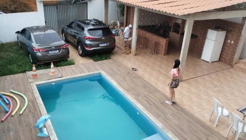 Casinha branca com piscina - Foto 3