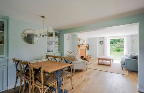Boutique Suffolk Cottage Cosy Family Holiday Home with Garden Near Aldeburgh - Foto 6