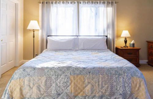 Cozy Naples Escape I Nestled in Lakes and Mountains - Foto 28