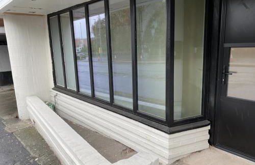 Stretford Apartment - Sleeps 6 - WiFi - Parking - Near Stadium - Foto 18